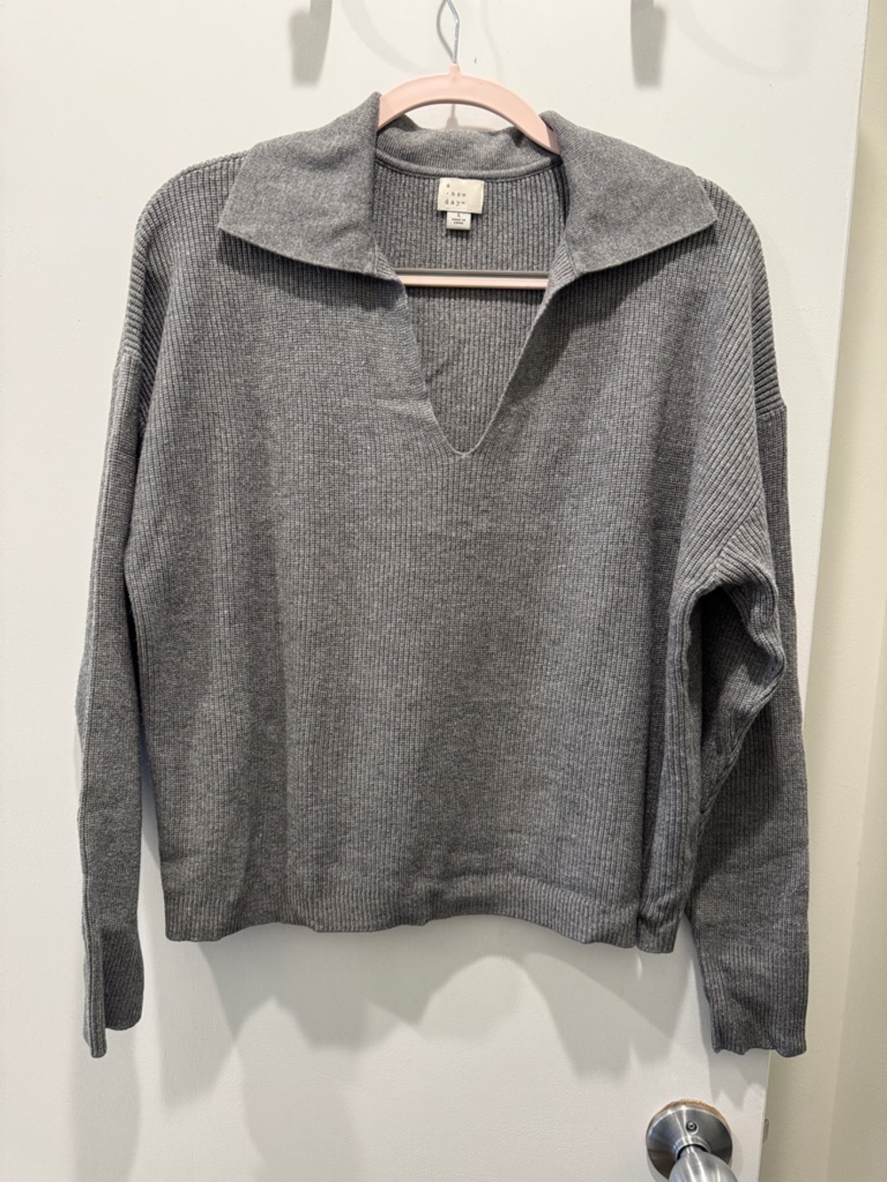 A new day Gray Ribbed V-Neck Collared Sweater